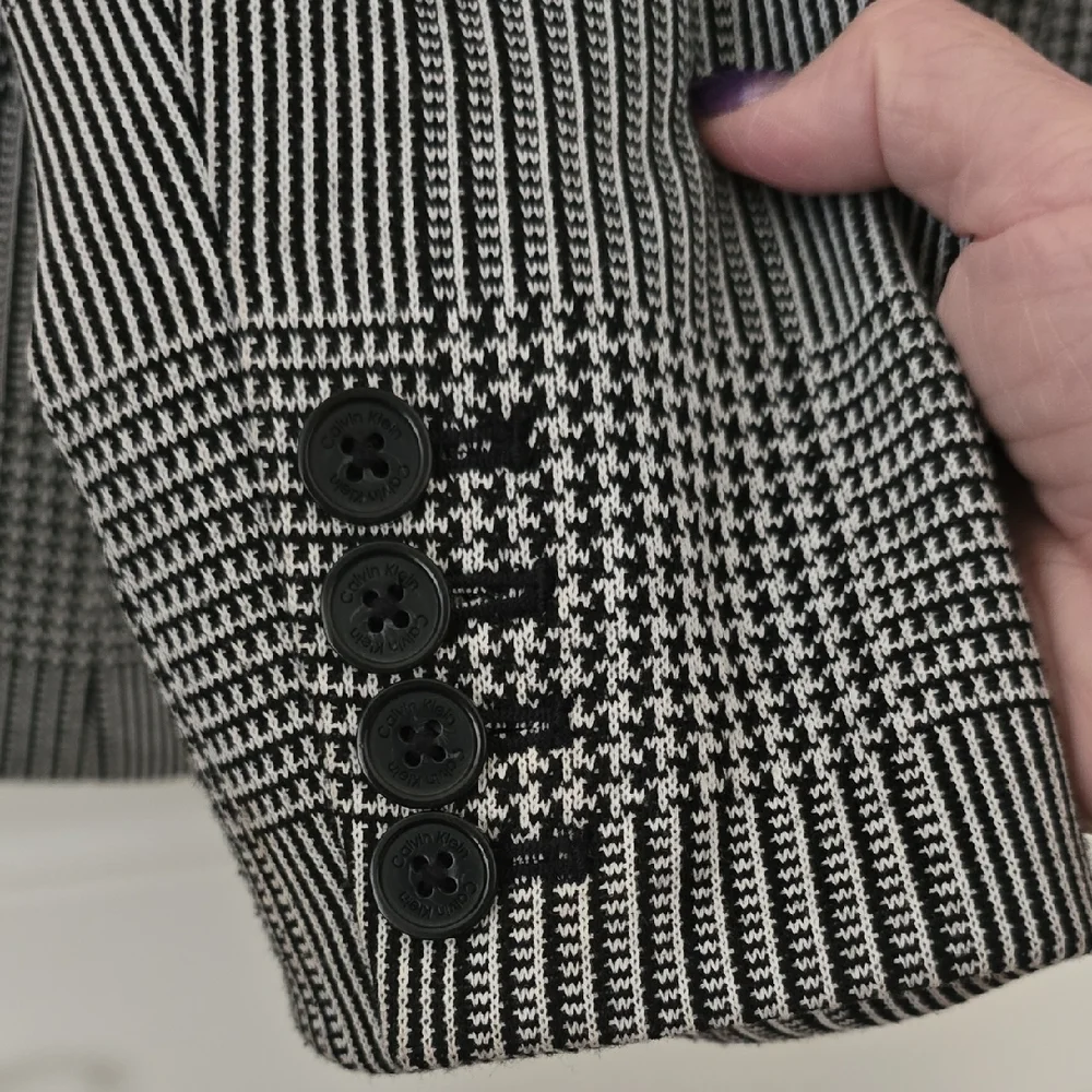 Calvin Klein  Blazer Sz 12 Black & White Checkered Plaid‎ With Lining And Pocket